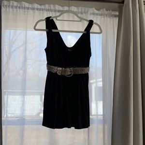 Detailed top